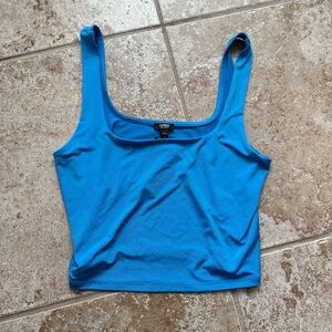 Express Body Contour Croptop